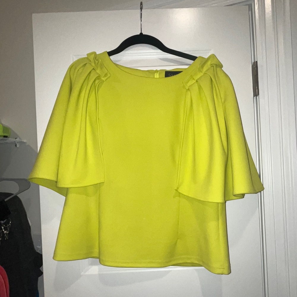 Lime green puffy/cape sleeve top